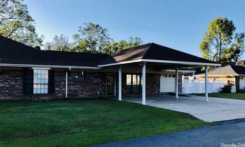 318 E 3rd St, Lonoke, AR 72086 photo 2