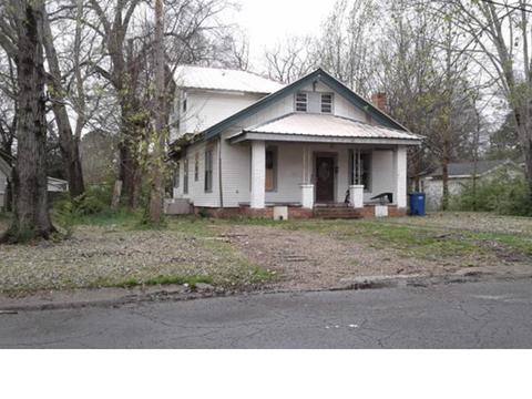 1135 N Ash St, Conway, AR 72034 photo 1