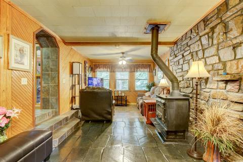 300 Keeton Rd, Mountain Pine, AR 71956 photo 5