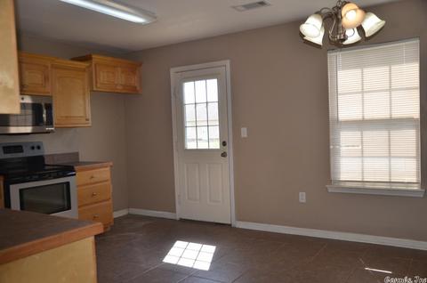 131 Angel Cir, Beebe, AR 72012 photo 5