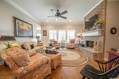 1017 Dawsons Point Ave, Bryant, AR 72022 photo 5