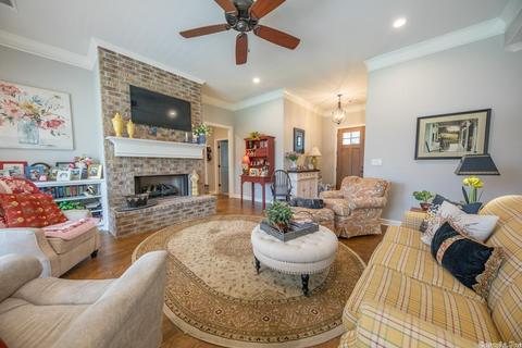 1017 Dawsons Point Ave, Bryant, AR 72022 photo 9