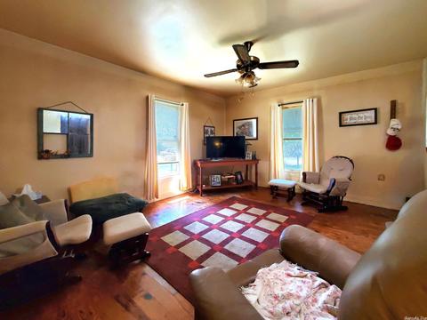302 Millwee St, Horatio, AR 71842 photo 5