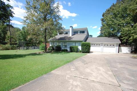 10516 Pineview Dr, Mabelvale, AR 72103 photo 1