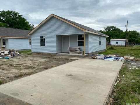 608 Butterfield, Trumann, AR 72472 photo 1