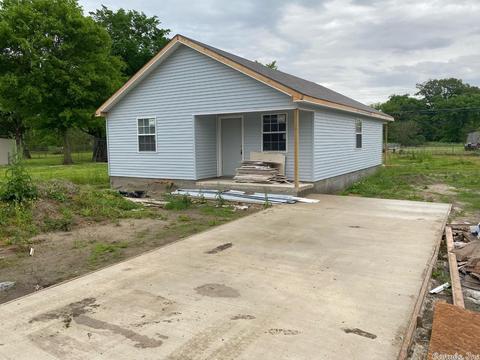 612 Butterfield, Trumann, AR 72472 photo 1