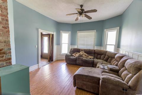 606 W 3rd St, Imboden, AR 72434 photo 3