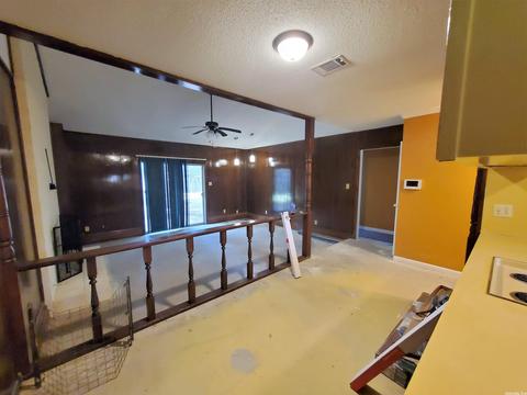 4204 Scott, Pine Bluff, AR 71603 photo 8