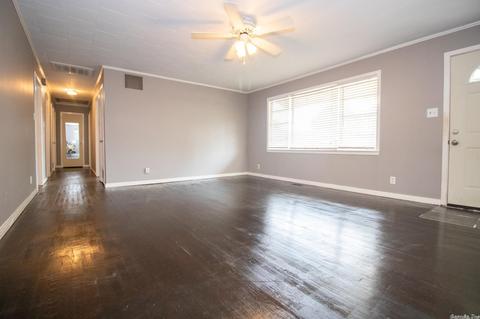 712 Elm, Walnut Ridge, AR 72476 photo 5