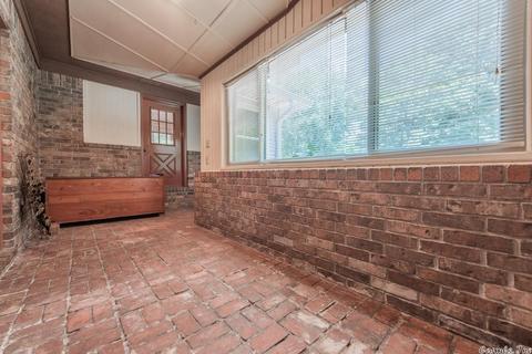 9176 Gilbert Rd, Benton, AR 72019 photo 17