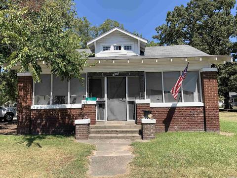 2021 W 17th, Pine Bluff, AR 71603 photo 1