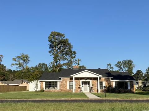 6303 Ridgewood Dr, Pine Bluff, AR 71603 photo 1