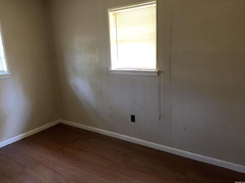 4420 W 28th, Pine Bluff, AR 71603 photo 9