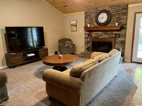 35 Brier Springs Dr, Conway, AR 72034 photo 3