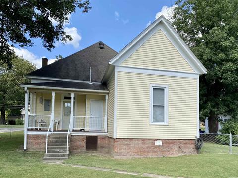511 W 3rd, Rector, AR 72461 photo 2