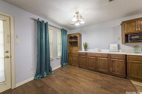 2140 Cedar Oaks Dr, Conway, AR 72032 photo 8
