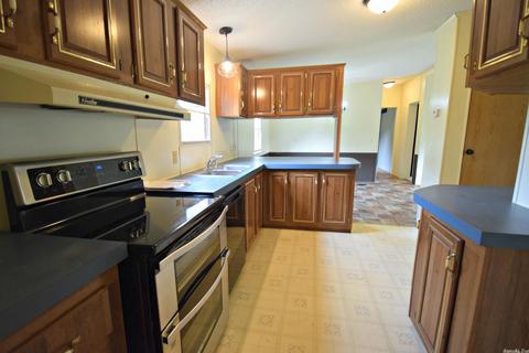 609 W Boundary, Mena, AR 71953 photo 10