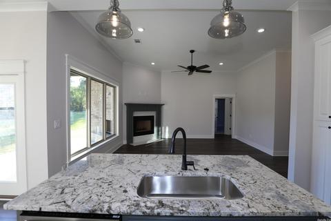 717 Dawsons Pointe Ave, Bryant, AR 72022 photo 14