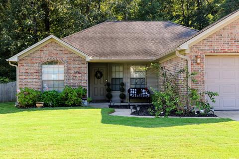 1603 Overview Dr, Benton, AR 72015 photo 2