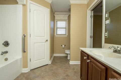 719 Maia, Benton, AR 72019 photo 21