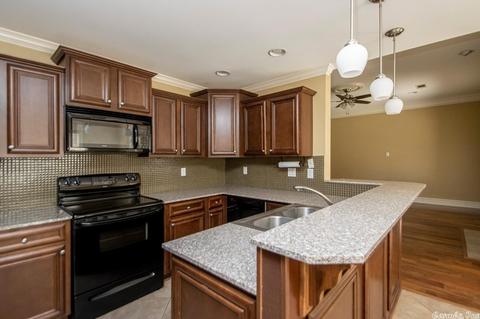 719 Maia, Benton, AR 72019 photo 10
