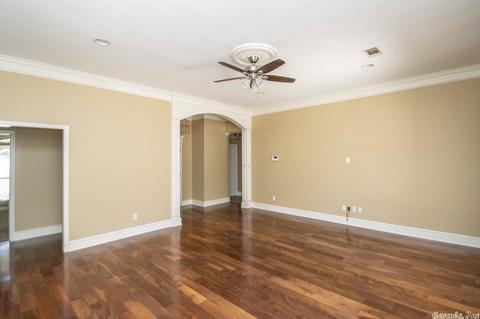 719 Maia, Benton, AR 72019 photo 6