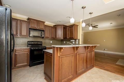 719 Maia, Benton, AR 72019 photo 9