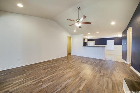 914 Pinehurst Loop, Cabot, AR 72023 photo 5