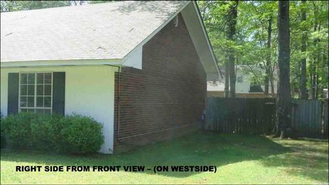 900 Deer Run N Dr, Pine Bluff, AR 71603 photo 2