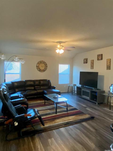 14677 Skyline Dr, Alexander, AR 72002 photo 2