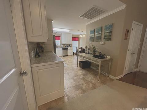 907 Queens Ct, Benton, AR 72019 photo 5