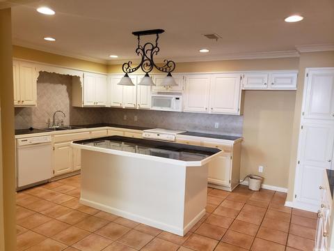 614 Greenbriar Dr, Pine Bluff, AR 71601 photo 3
