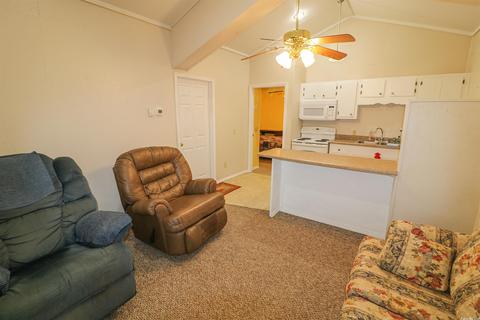242 Overbeck Ln, Romance, AR 72136 photo 4