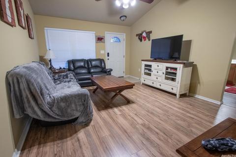 16 Bartlett Ln, Ward, AR 72176 photo 4