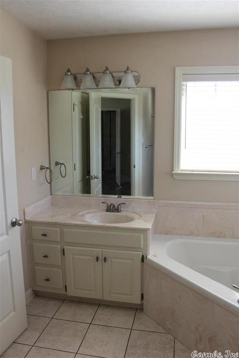 40 Robin Ln, Cabot, AR 72023 photo 9
