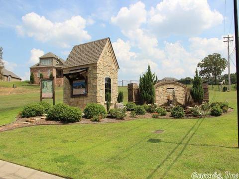 1040 Edinburgh Dr, Conway, AR 72034 photo 2