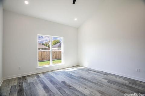 1665 Rohan Cir, Conway, AR 72032 photo 16