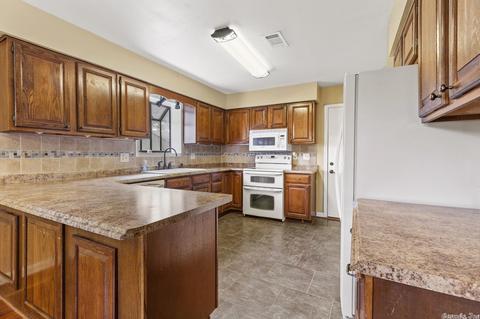7 Red Wing Ct, Jacksonville, AR 72076 photo 9