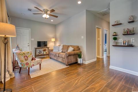 135 Bobwhite, Lonoke, AR 72086 photo 2