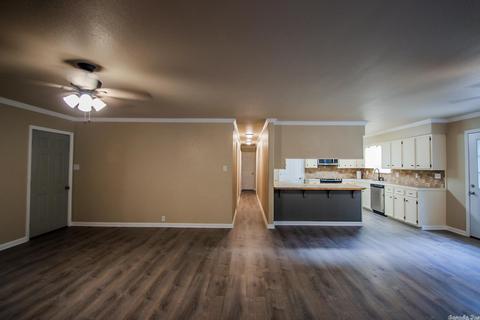 10411 Jessica Ln, Benton, AR 72019 photo 3