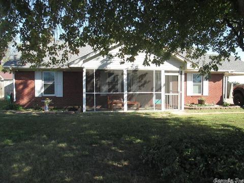 109 Gavin Rd, Marion, AR 72364 photo 1