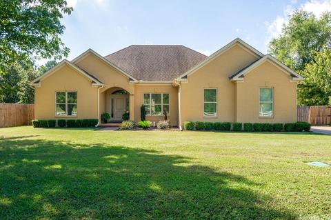 5035 Tyler, Conway, AR 72034 photo 1
