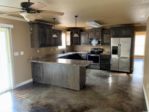 469 Fox Run, Trumann, AR 72472 photo 3