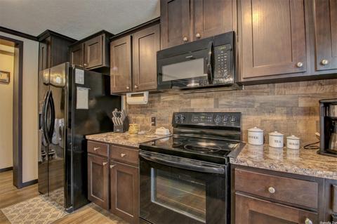 143 Proctor Ln, Romance, AR 72136 photo 6