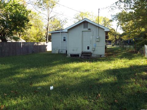 311 Sixth Ave, Mountain Pine, AR 71956 photo 3