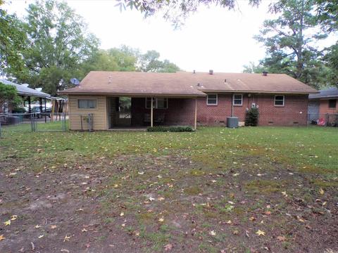 2112 W 33rd Ave, Pine Bluff, AR 71603 photo 2