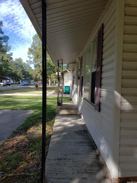 709 W 30th Ave, Pine Bluff, AR 71603 photo 4