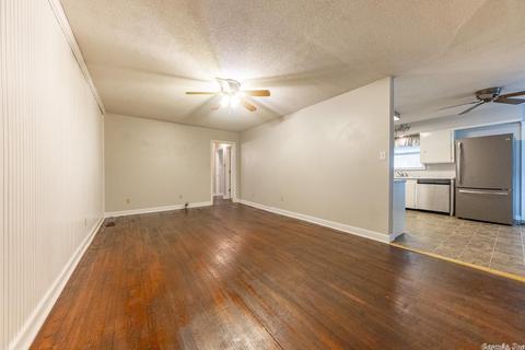 213 Troutt Ave, Benton, AR 72015 photo 6