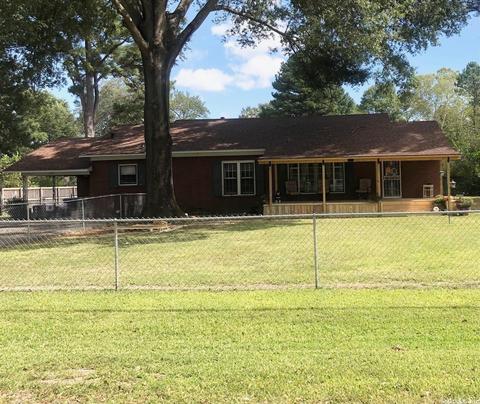 512 N Holly St, Beebe, AR 72012 photo 2