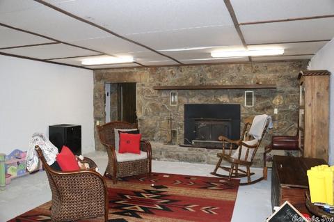 762 E Hwy 16, Clinton, AR 72031 photo 18